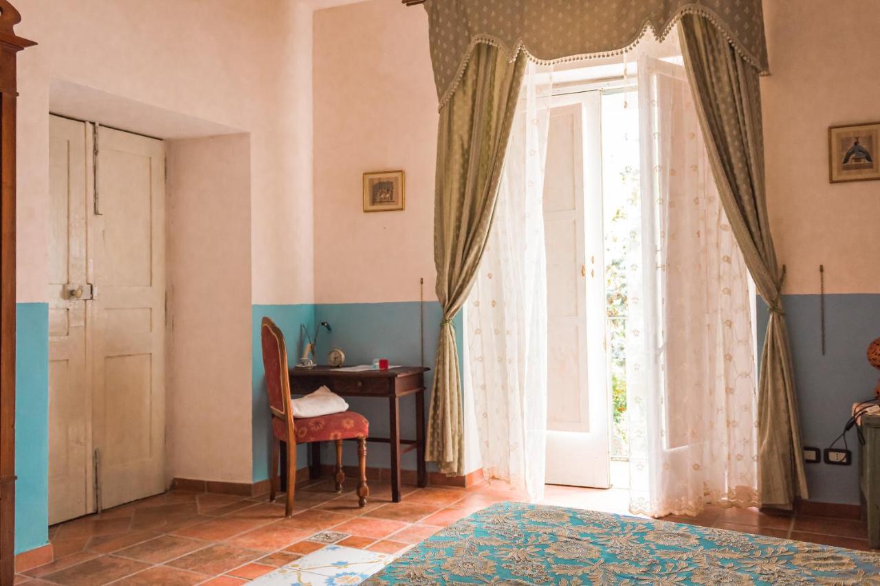 Bed and Breakfast Palazzo Pascale Casal Sottano Exterior foto